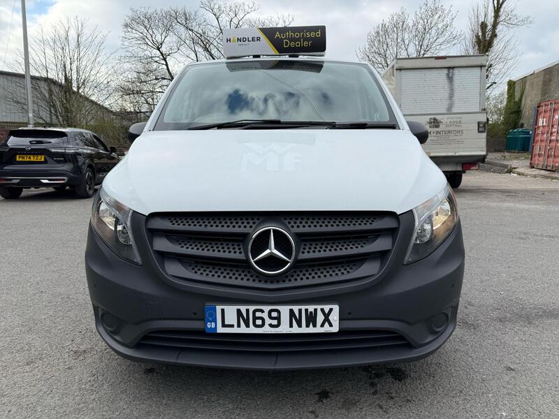 MERCEDES-BENZ VITO