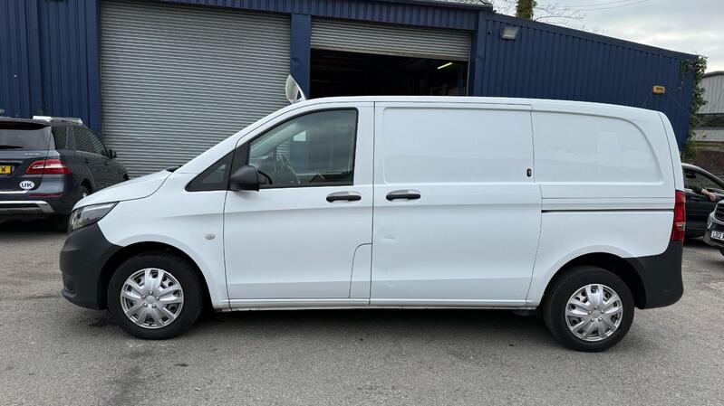 MERCEDES-BENZ VITO