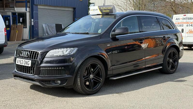 AUDI Q7