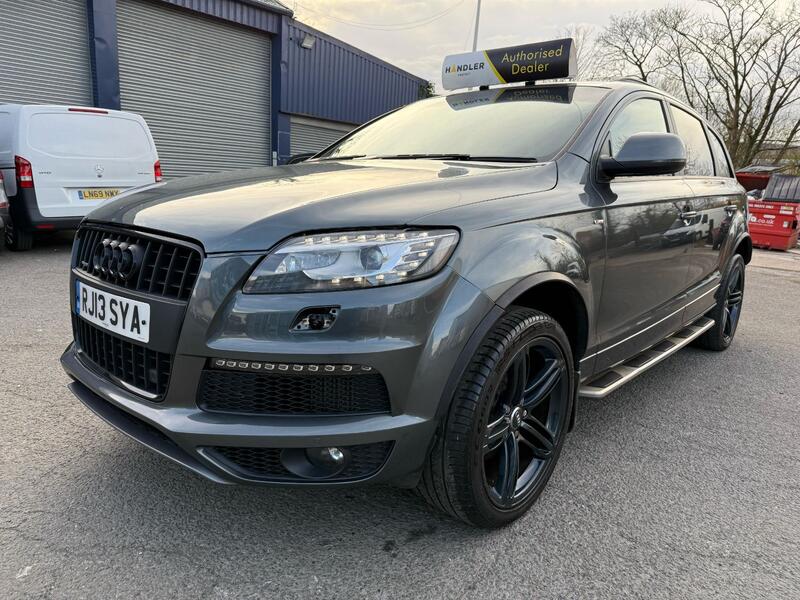 AUDI Q7