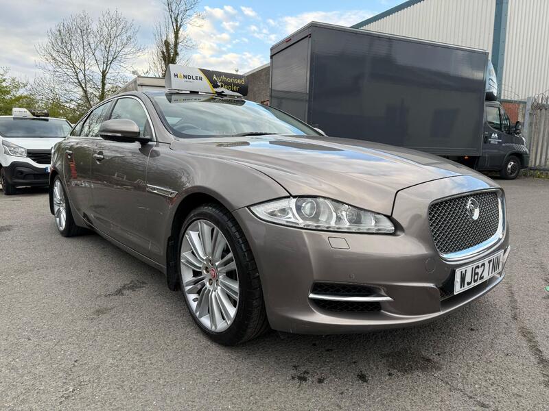 JAGUAR XJ