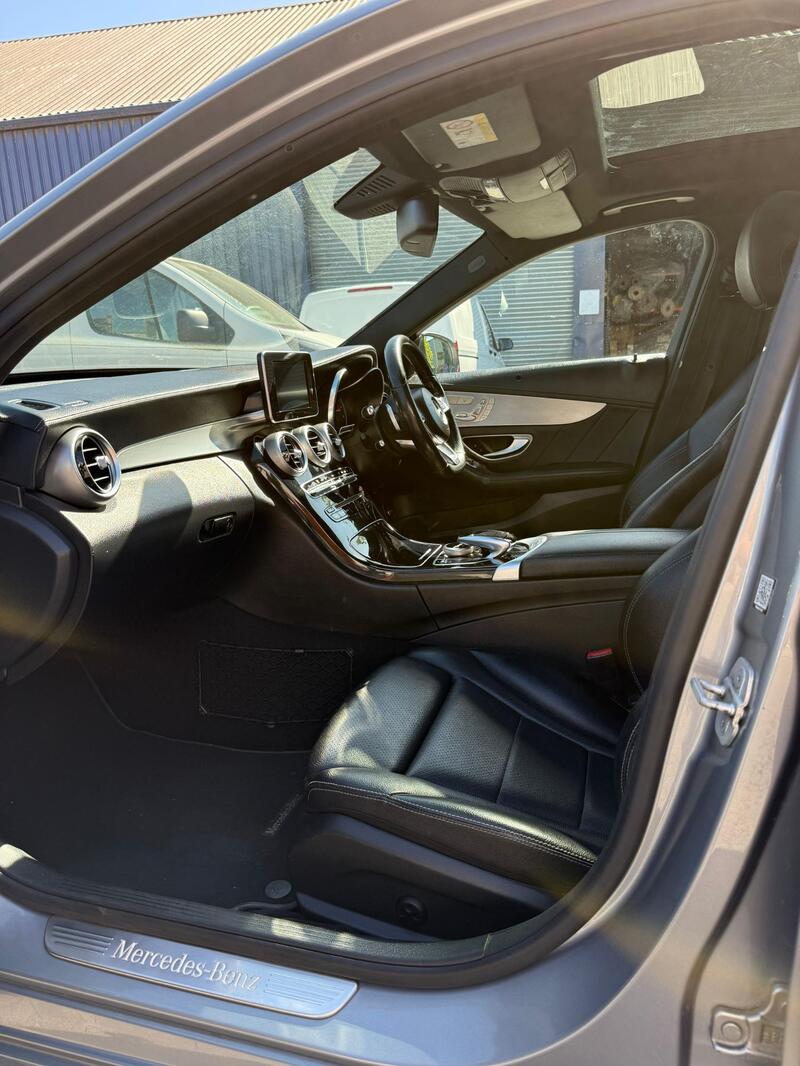 MERCEDES-BENZ C CLASS
