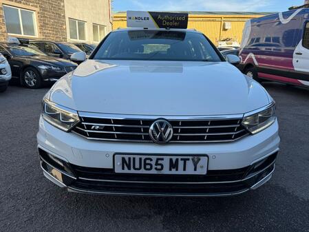VOLKSWAGEN PASSAT 2.0 TDI BlueMotion Tech R-Line