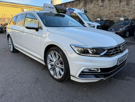 VOLKSWAGEN PASSAT 2.0 TDI BlueMotion Tech R-Line