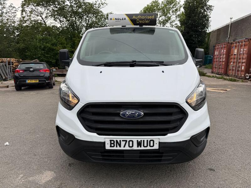 FORD TRANSIT CUSTOM 2.0 300 EcoBlue Leader