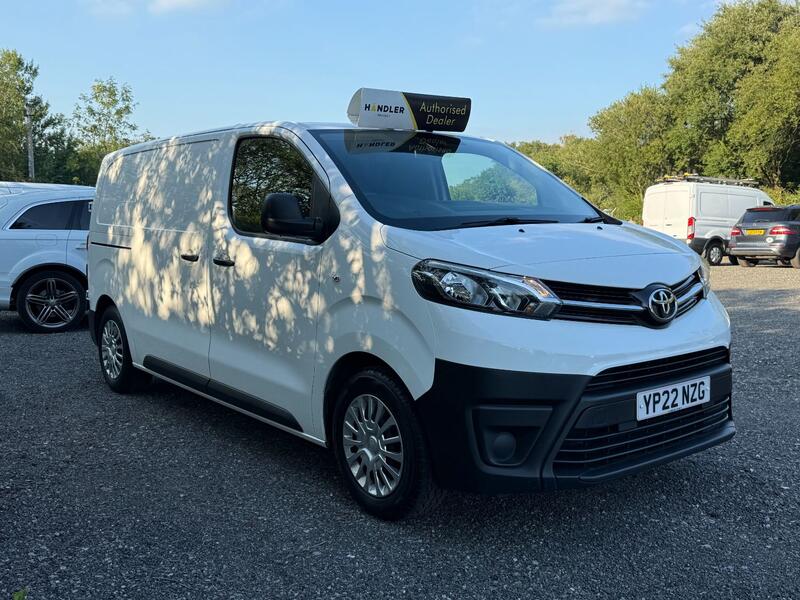 TOYOTA PROACE 1.5 D Icon