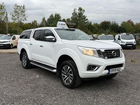 NISSAN NAVARA 2.3 dCi N-Connecta