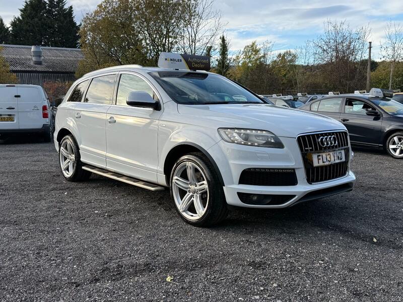 AUDI Q7 3.0 TDI V6 S line Plus